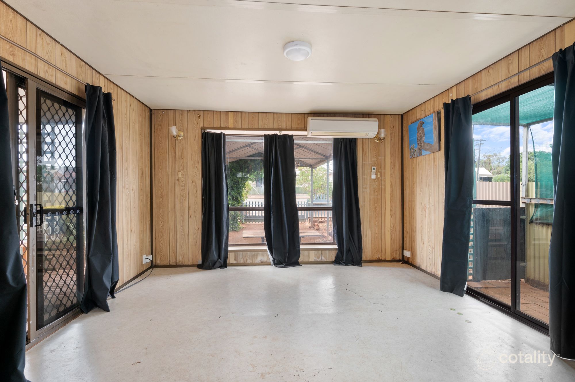 27 Broadarrow Rd, Kalgoorlie, WA 6430