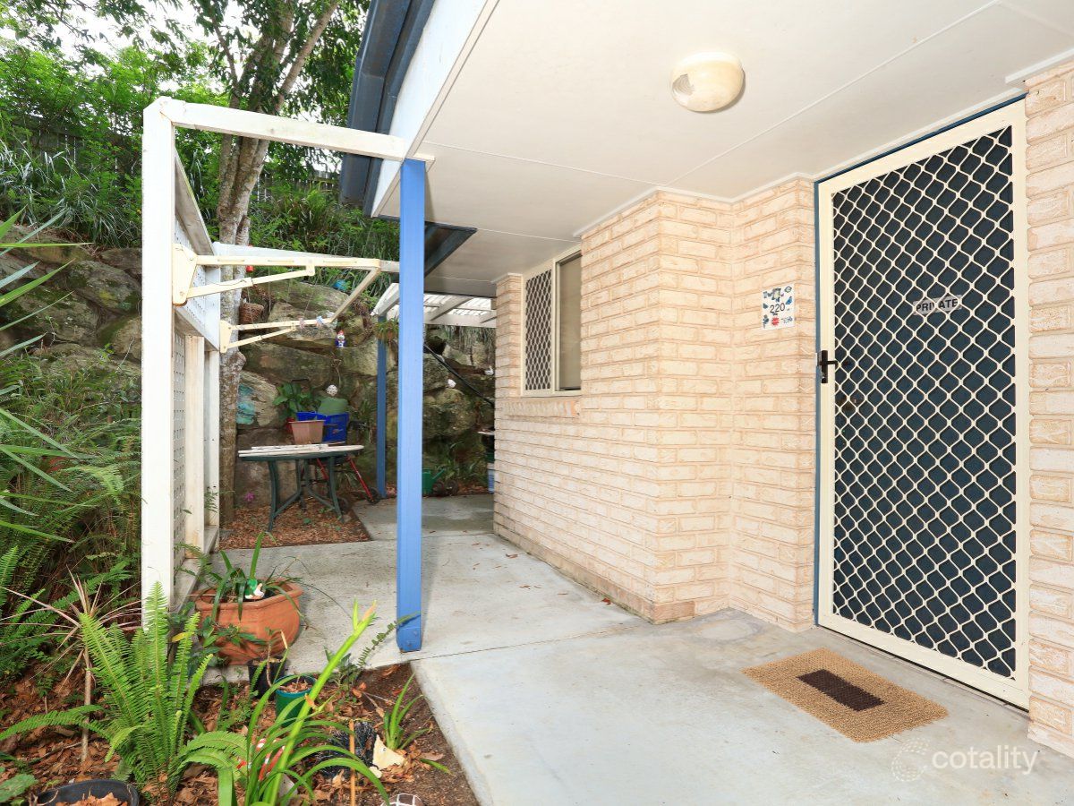 220/5 Bourton Rd, Merrimac, QLD 4226