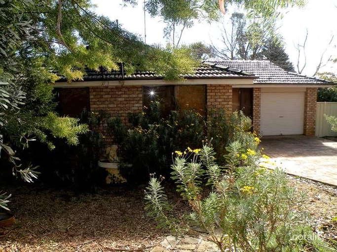 8 Fern Ave, Hazelbrook, NSW 2779