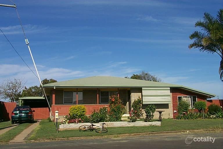 9 Finnis St, Avenell Heights, QLD 4670