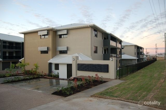 49/321 Angus Smith Dr, Douglas, QLD 4814