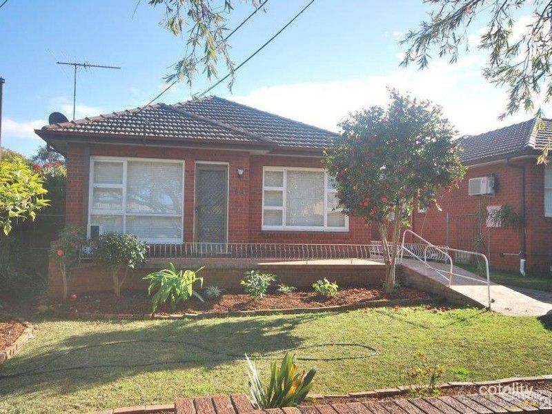 62 Miowera Rd, Chester Hill, NSW 2162