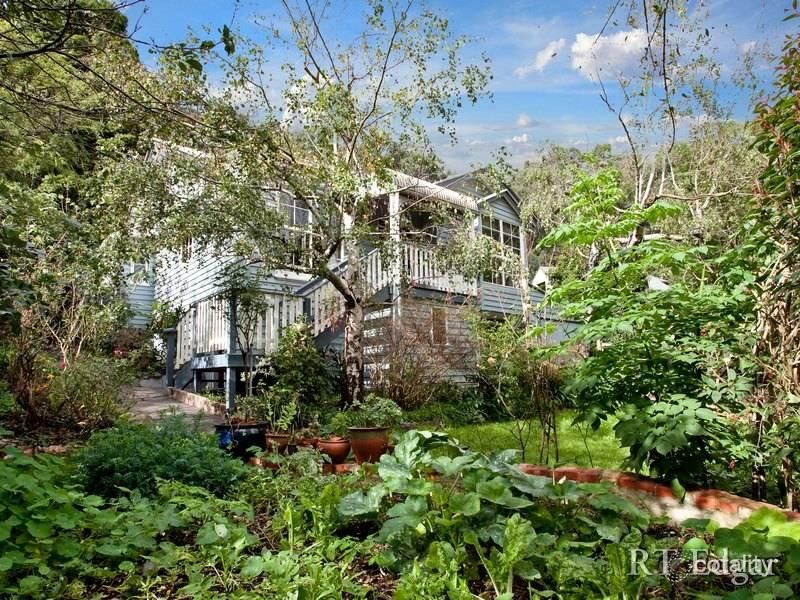 34 Arthurs Seat Rd, Red Hill, VIC 3937