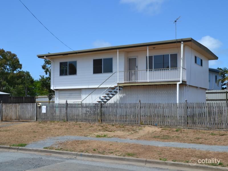 2 Preston St, Slade Point, QLD 4740