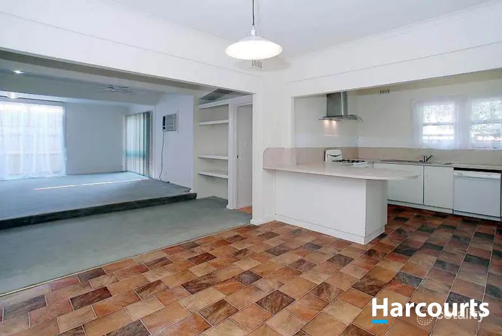 51 Liverpool Rd, Kilsyth, VIC 3137