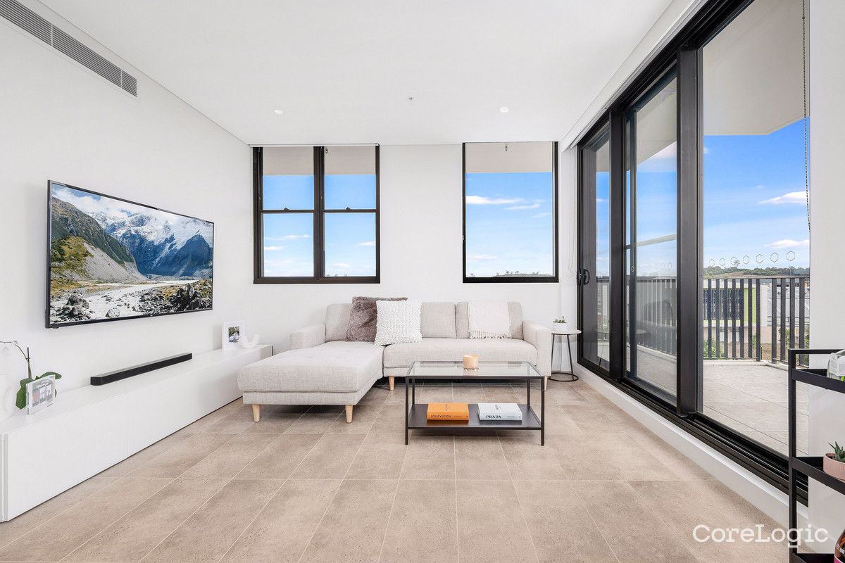 303/2 Fordham Way, Oran Park, NSW 2570