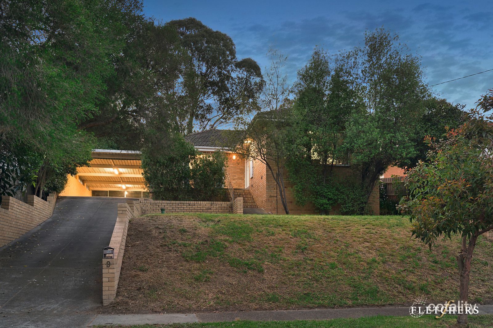 9 Vasey Gr, Donvale, VIC 3111