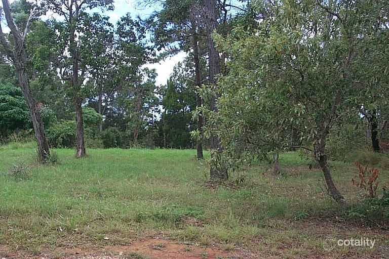 13 Halcyon St, Lamb Island, QLD 4184