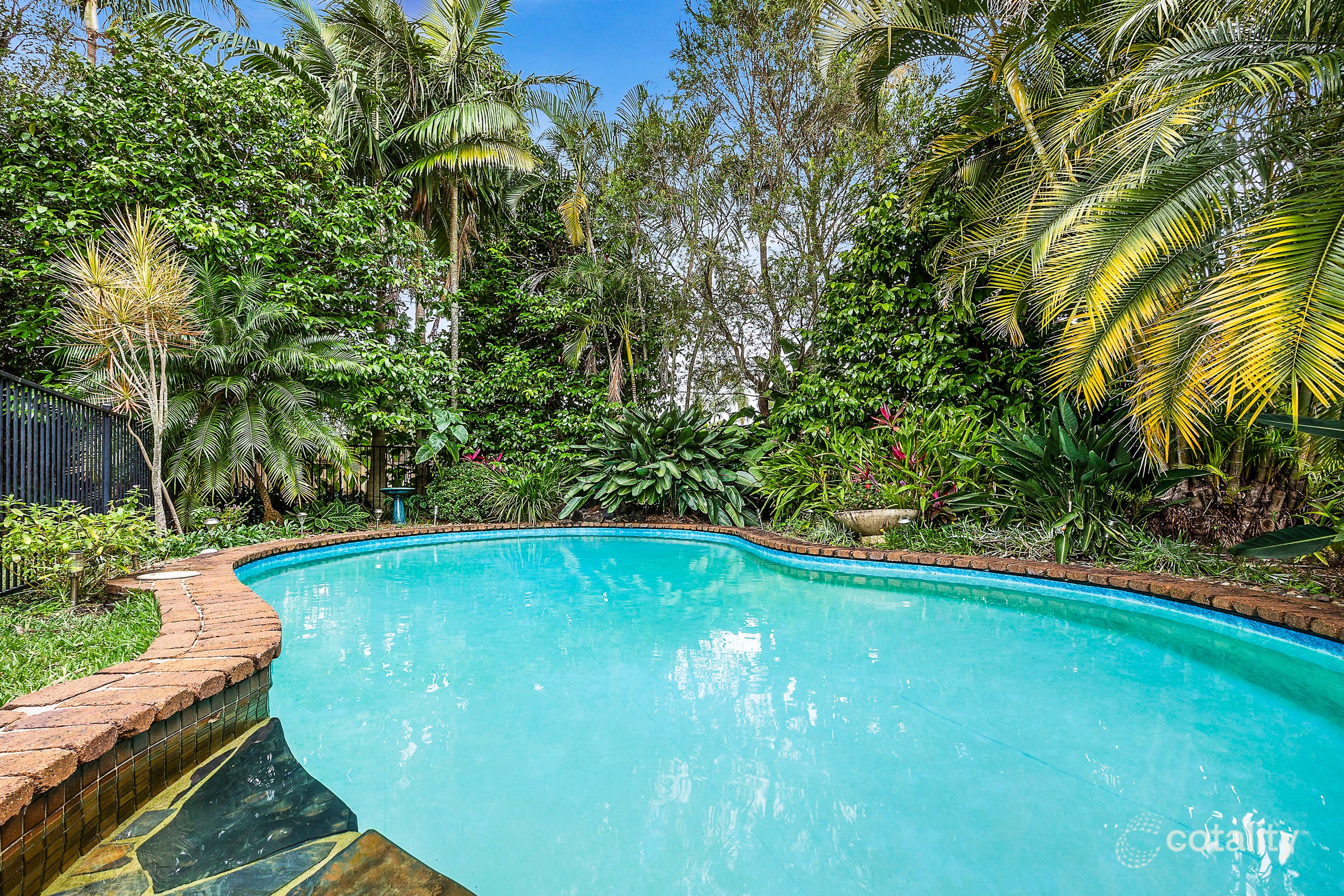 19 Kapilano Cres, Mountain Creek, QLD 4557