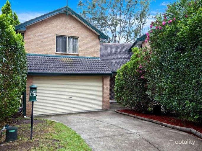 39a Malinya Cres, Moorebank, NSW 2170