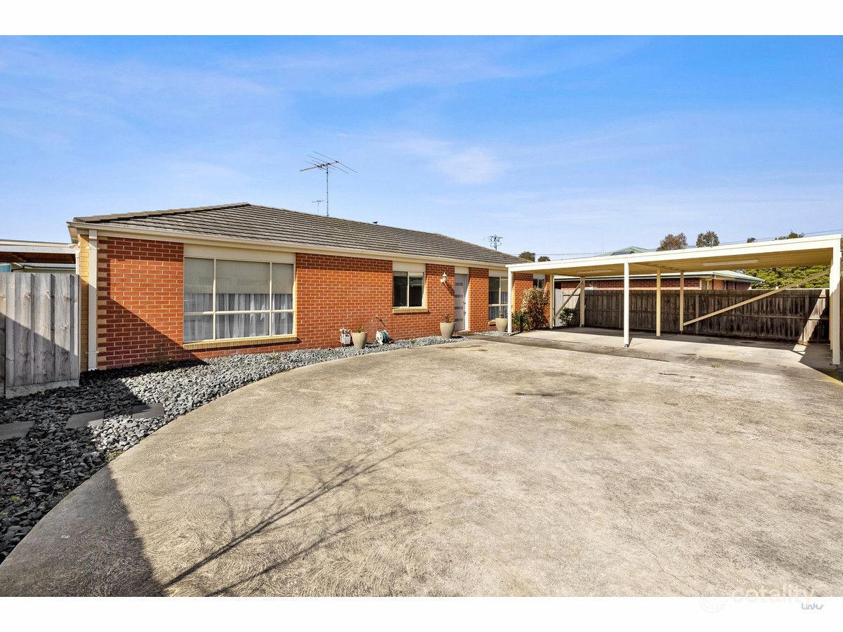2/31 Barnfather St, Thomson, VIC 3219