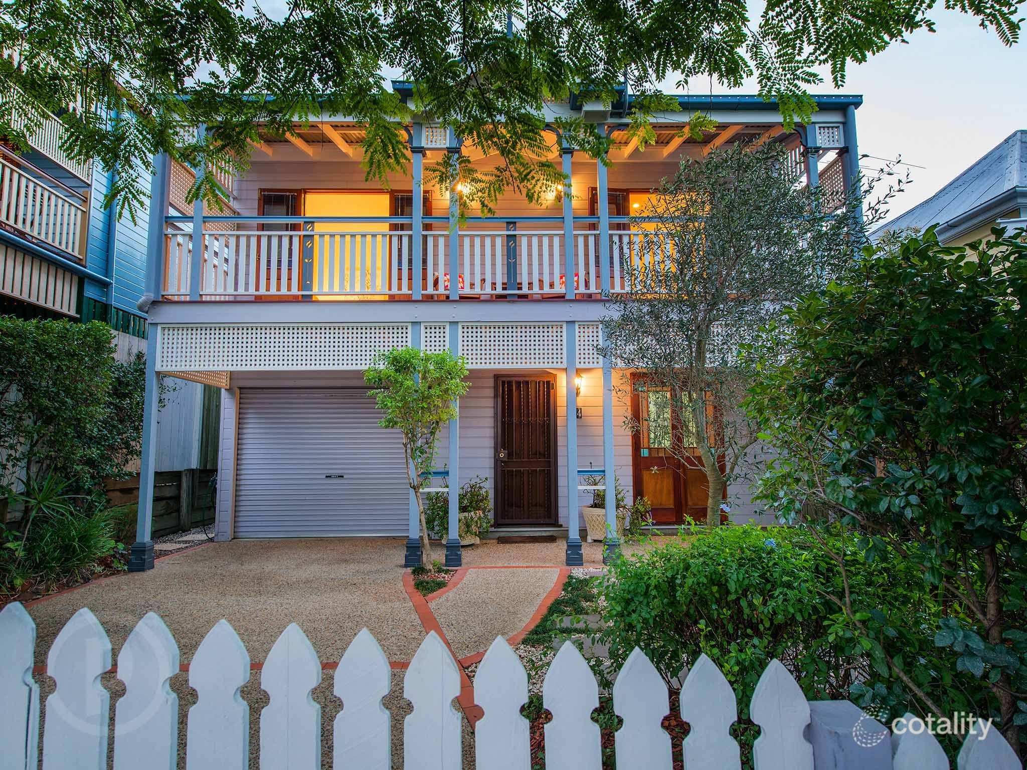 14 Clarendon St, East Brisbane, QLD 4169