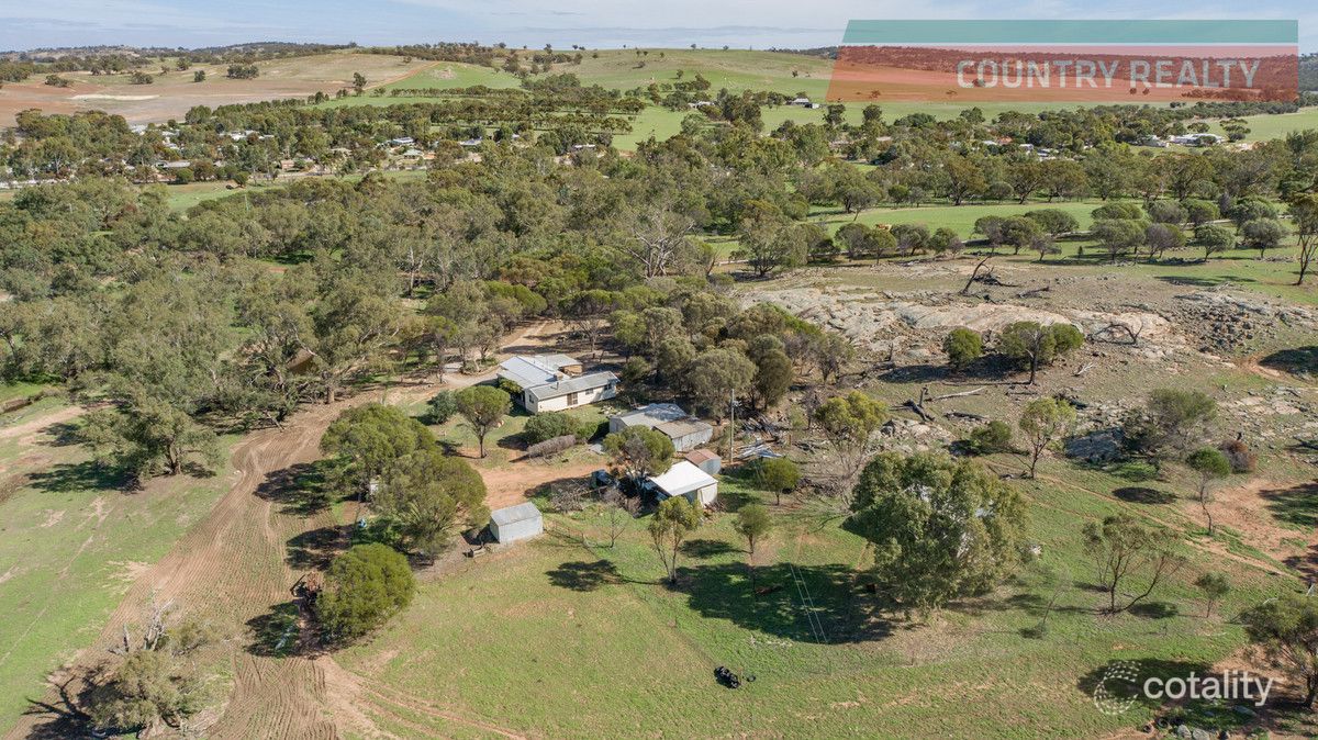 20 Thomas St, Spencers Brook, WA 6401