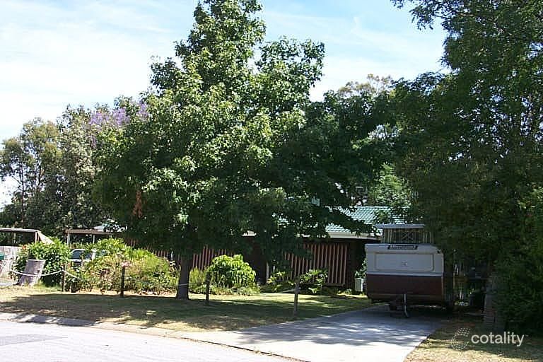 13 Natasha Way, Camillo, WA 6111