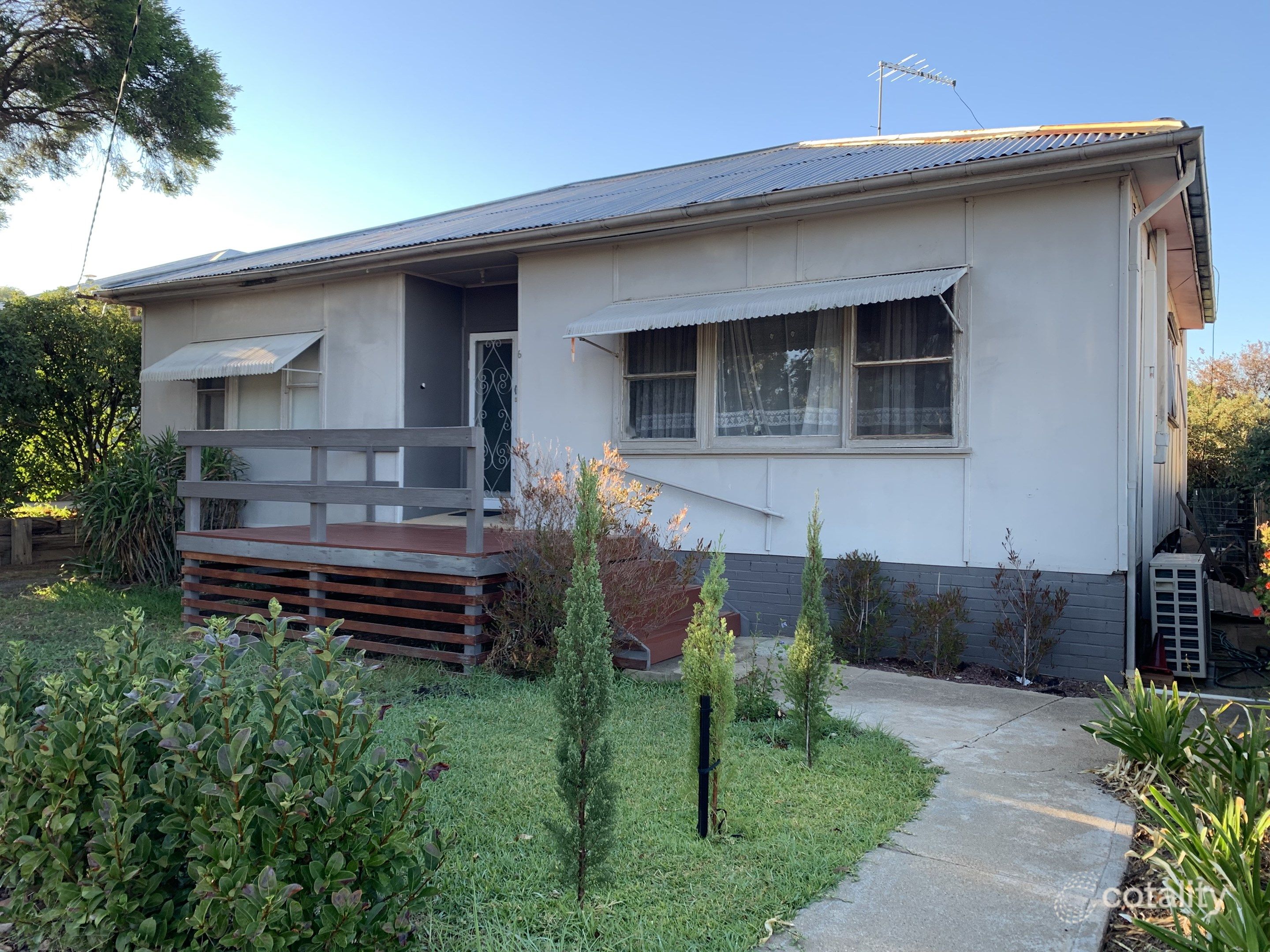 6 Small St, Wagga Wagga, NSW 2650