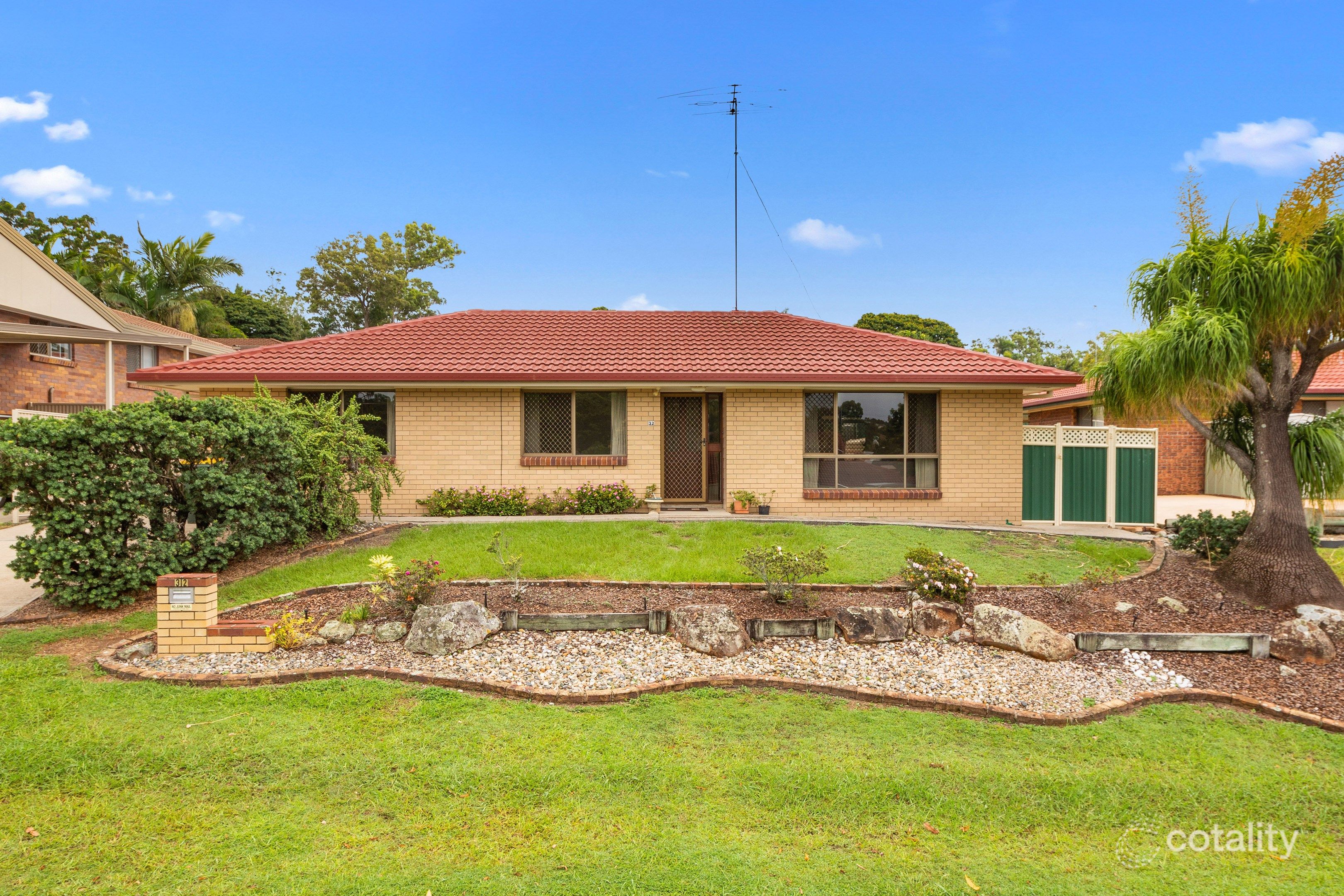 32 Wambaya St, Belmont, QLD 4153