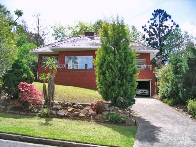 17 Dan Cres, Castle Hill, NSW 2154