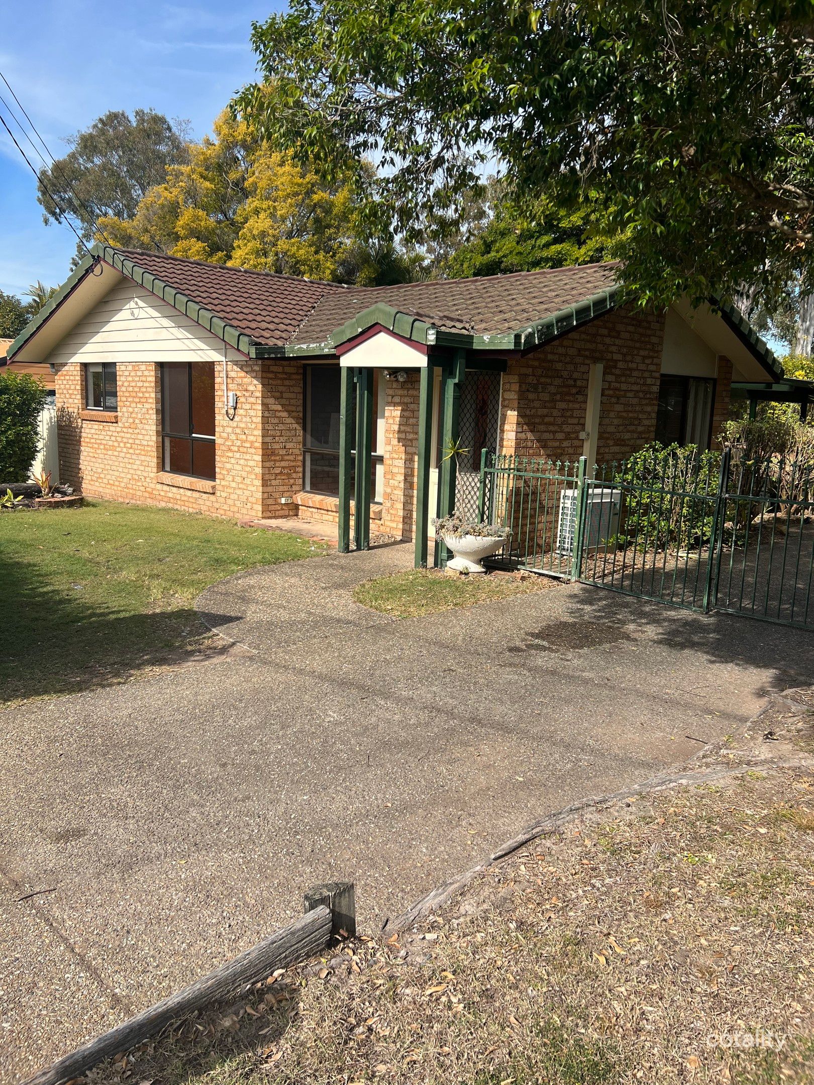 16 Menzies St, Bethania, QLD 4205
