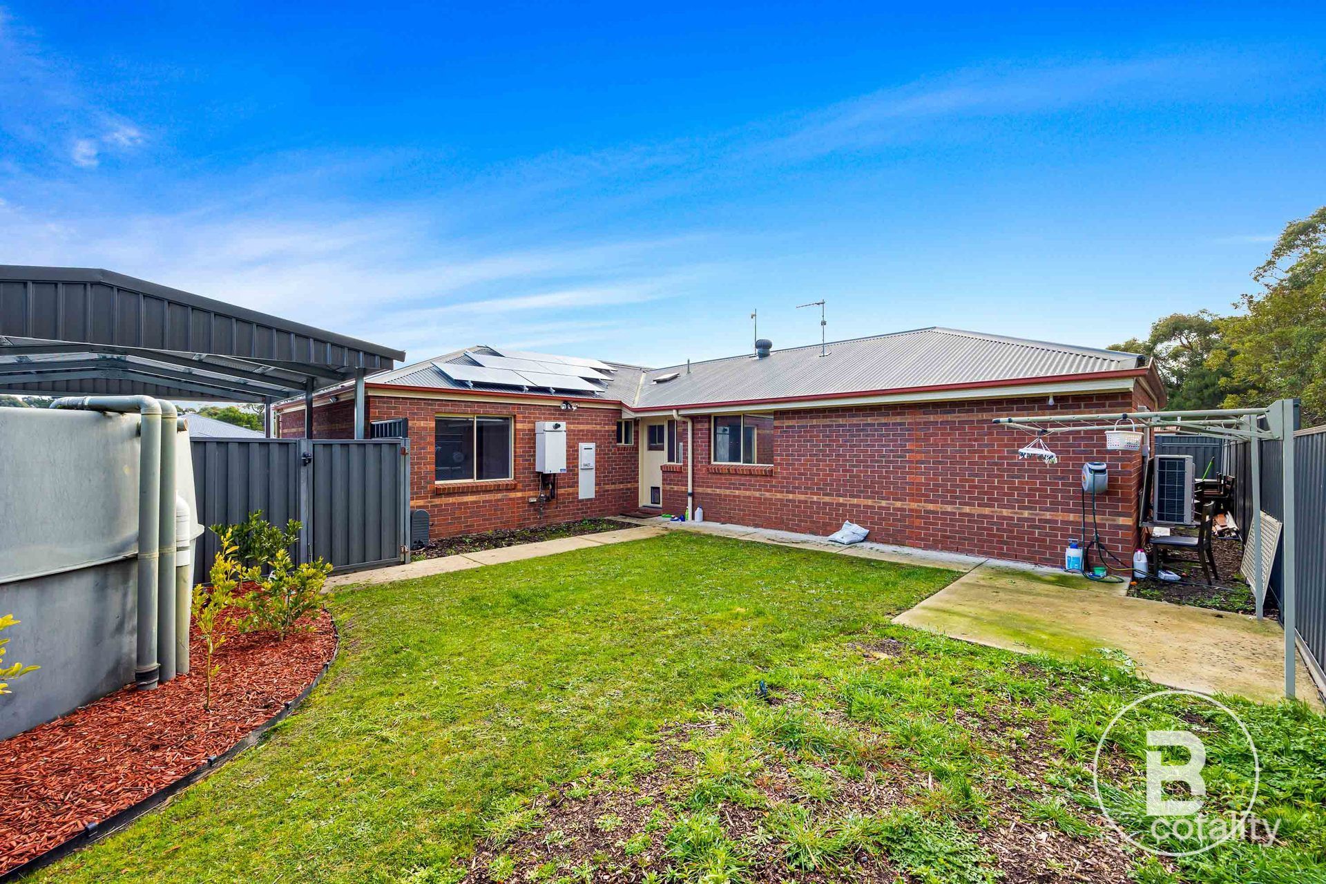 2 Jemacra Pl, Mount Clear, VIC 3350