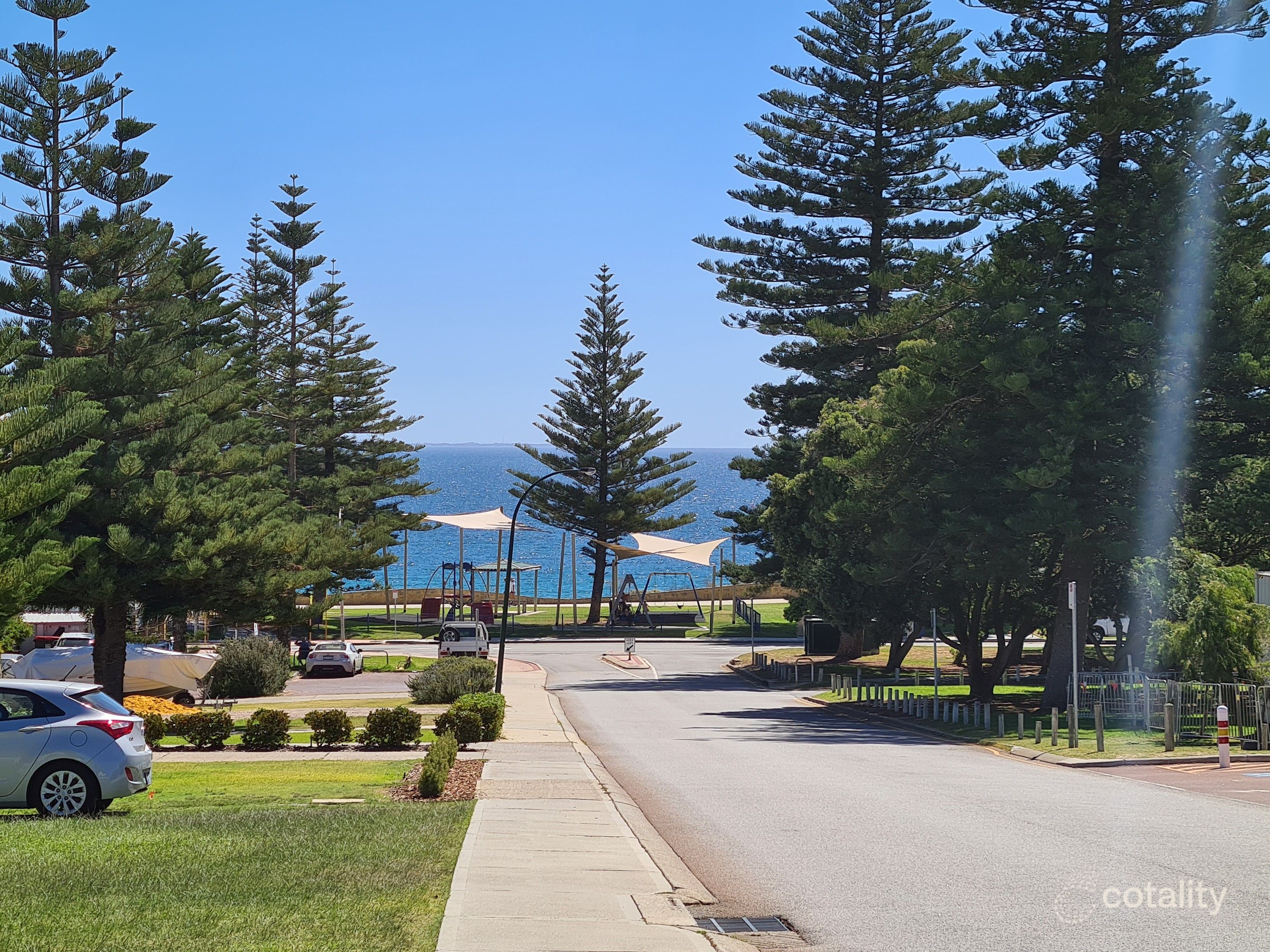 1/7 Napier St, Cottesloe, WA 6011