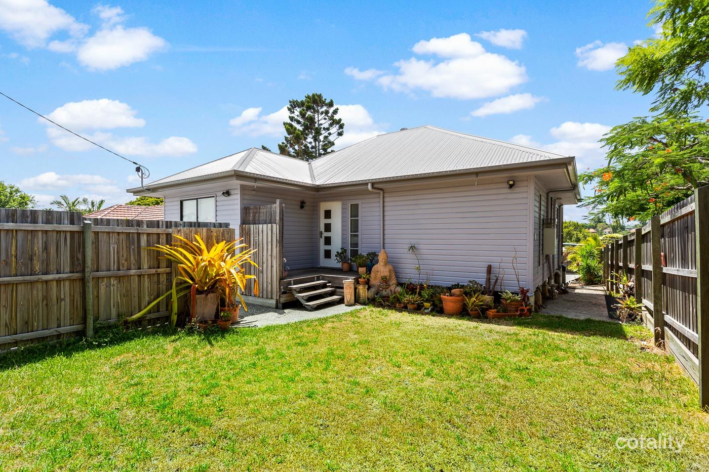 213 Hamilton Rd, Wavell Heights, QLD 4012