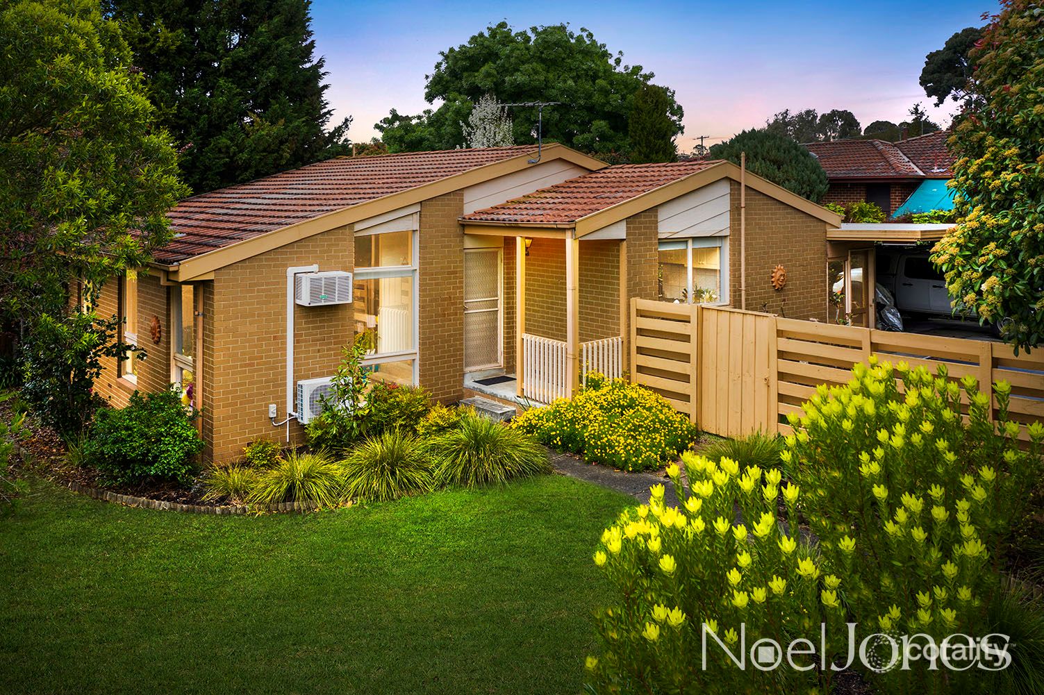 22 Ashcombe Dr, Ringwood, VIC 3134