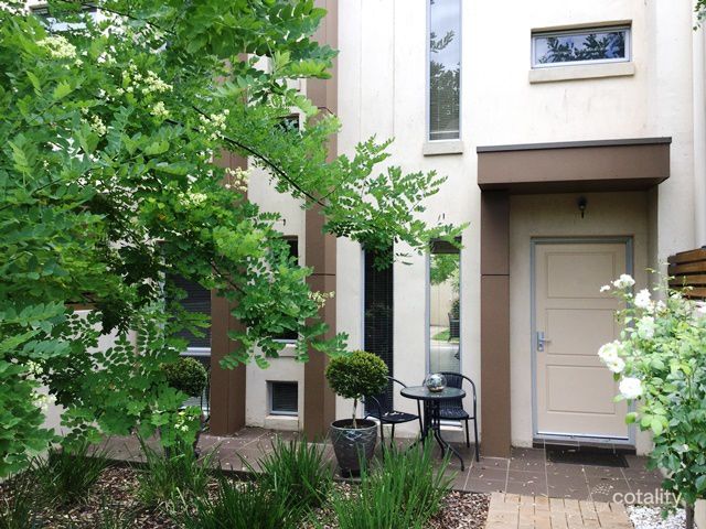 7/7 Collicott Cct, Macquarie, ACT 2614