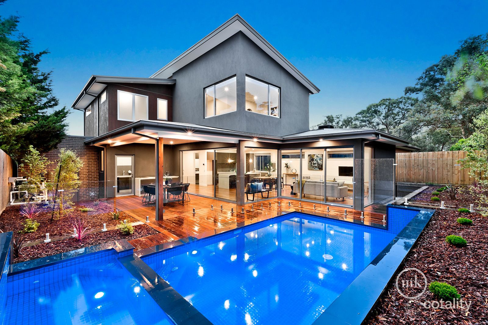 2/7 Glen Park Rd, Eltham North, VIC 3095