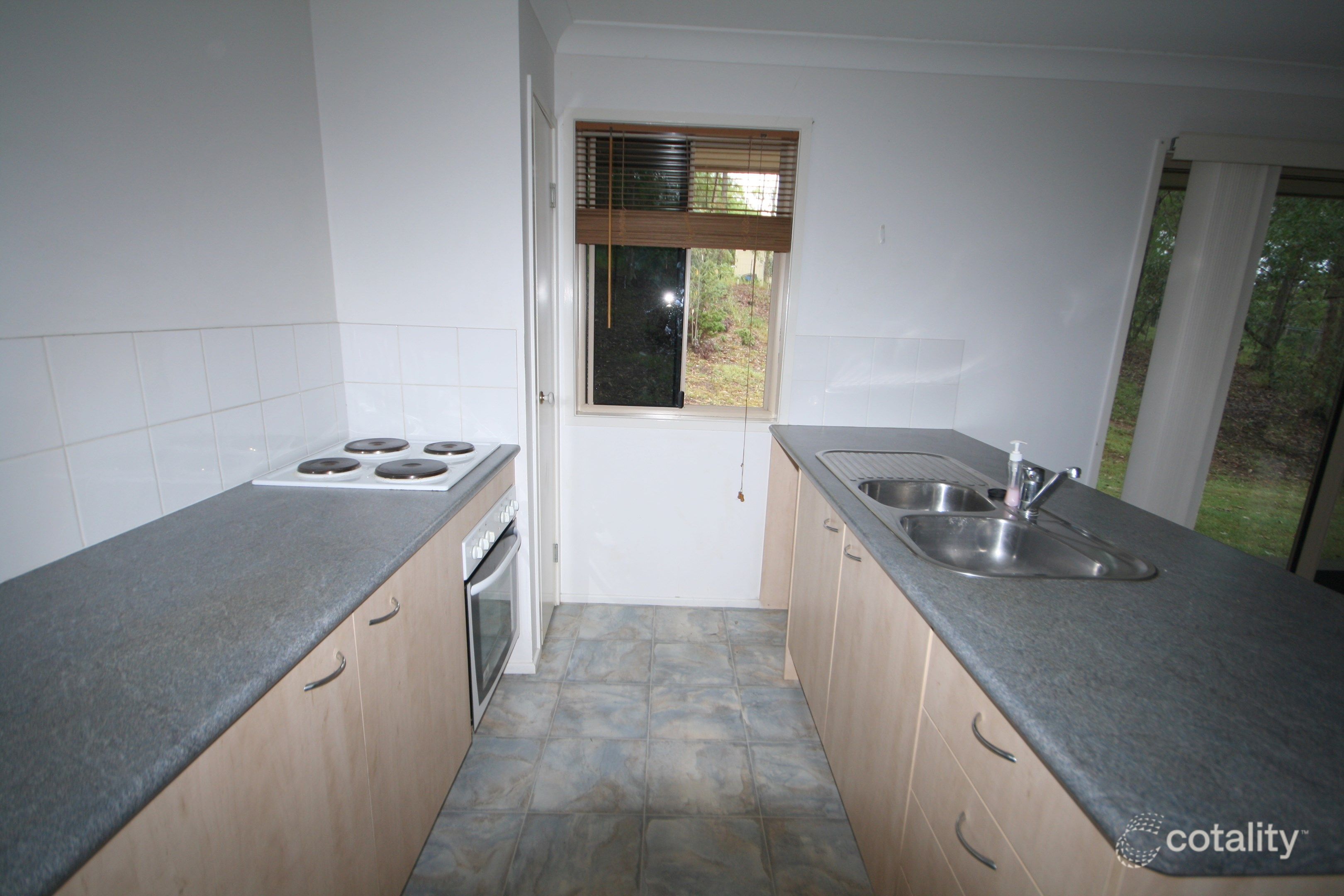 181b Brushwood Cres, Cedar Grove, QLD 4285