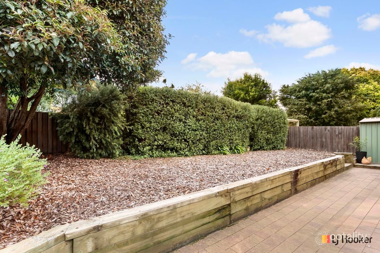 17 Slessor Cres, Mckellar, ACT 2617