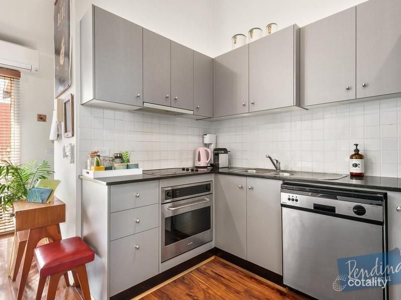 17/16 Mawbey St, Kensington, VIC 3031