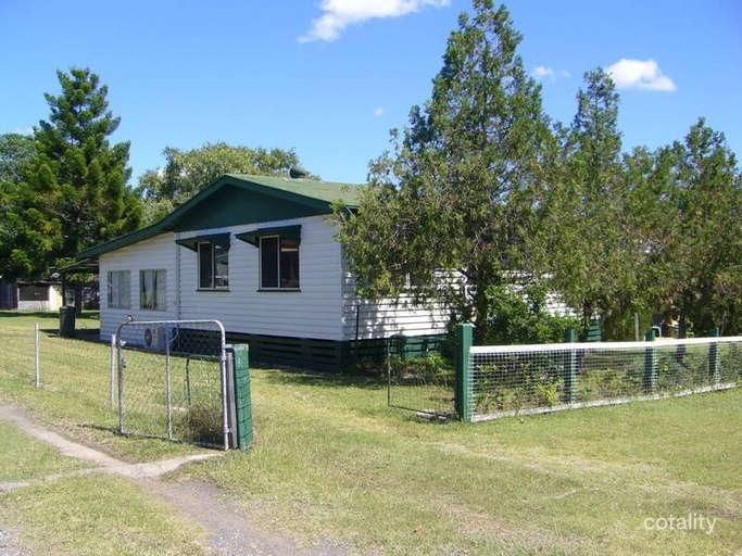 10 Alfred St, Biggenden, QLD 4621