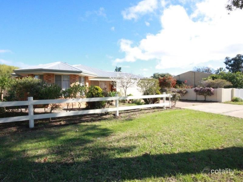 15 Gribble Ave, Armadale, WA 6112