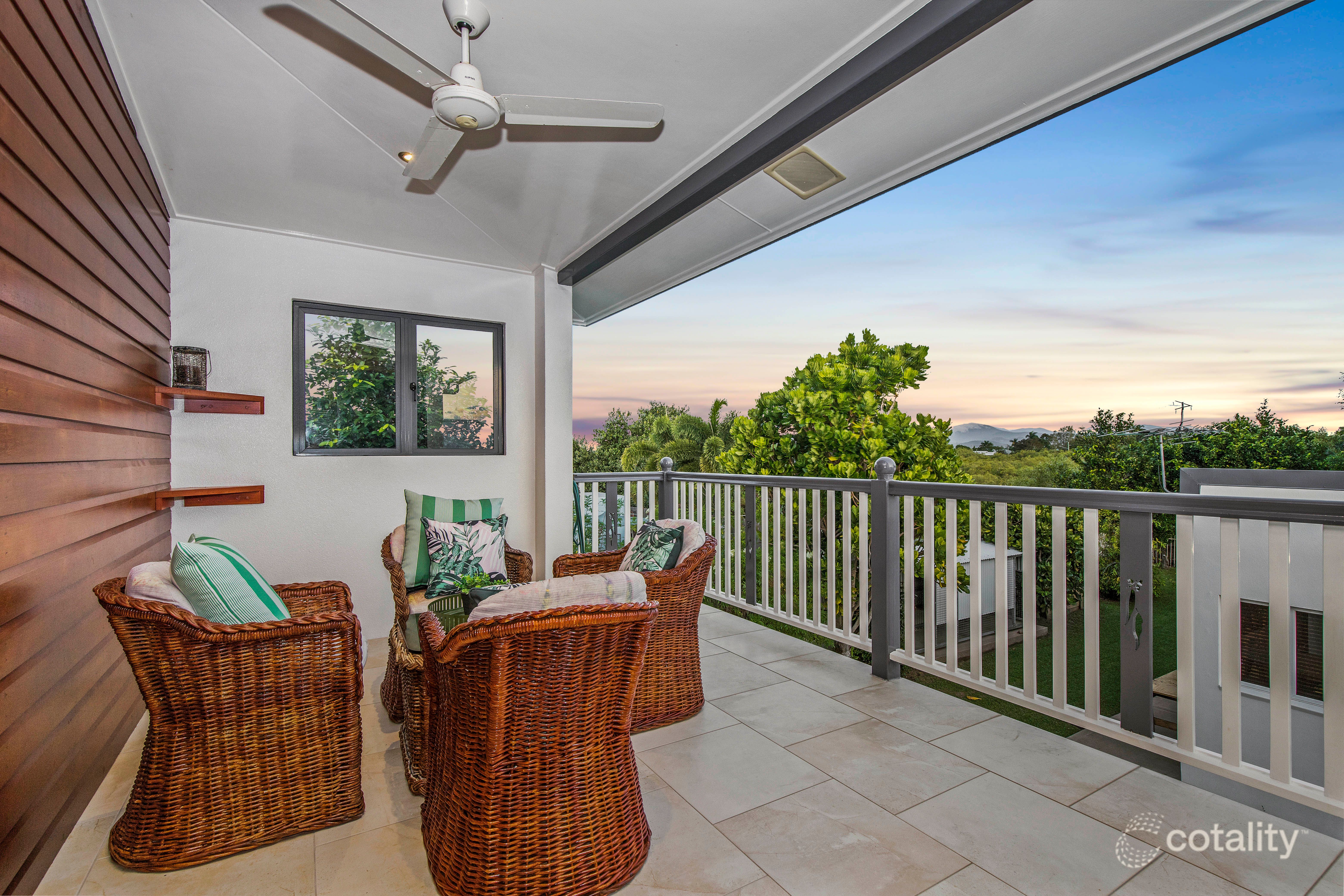 6 Ninth St, Railway Estate, QLD 4810