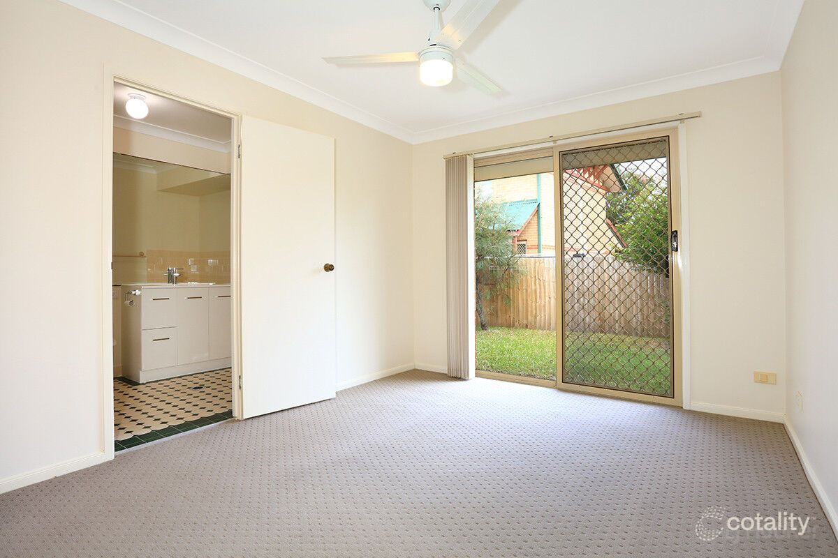 247/125 Hansford Rd, Coombabah, QLD 4216