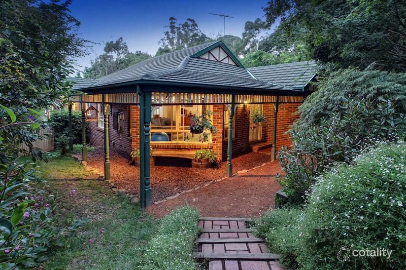 10 Sydney Ave, Emerald, VIC 3782