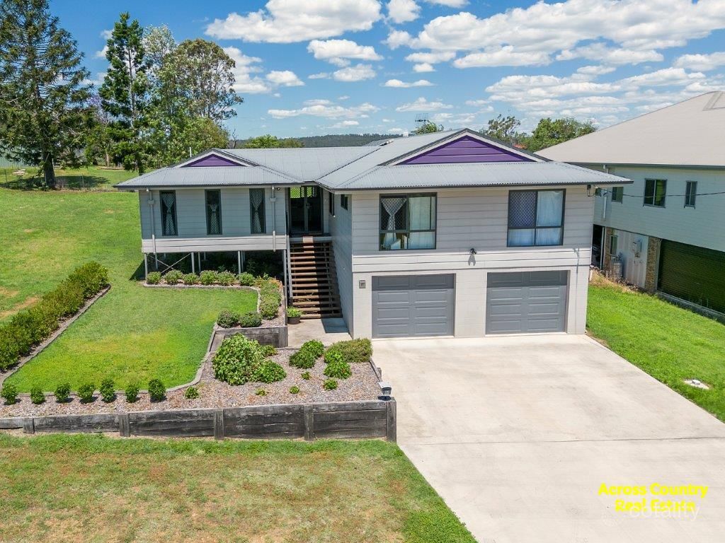 25 Goodchild Dr, Murgon, QLD 4605