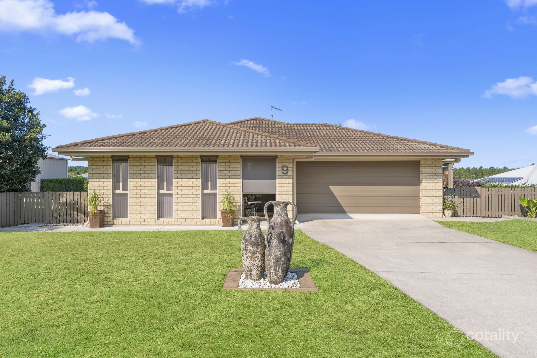 9 Wattle Ave, Beerburrum, QLD 4517