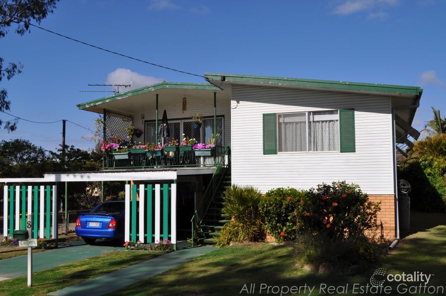8 Yates St, Gatton, QLD 4343