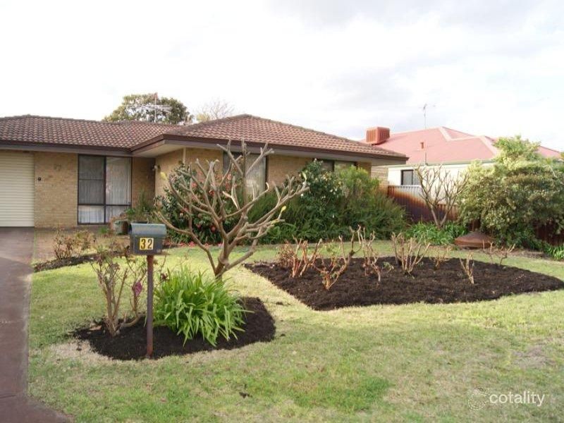 32 Coodanup Dr, Coodanup, WA 6210