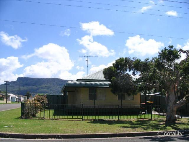 24 Kent St, Bellambi, NSW 2518