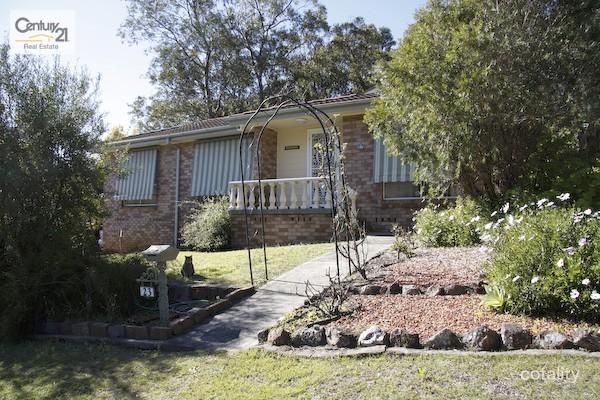 23 Fremantle Dr, Woodrising, NSW 2284