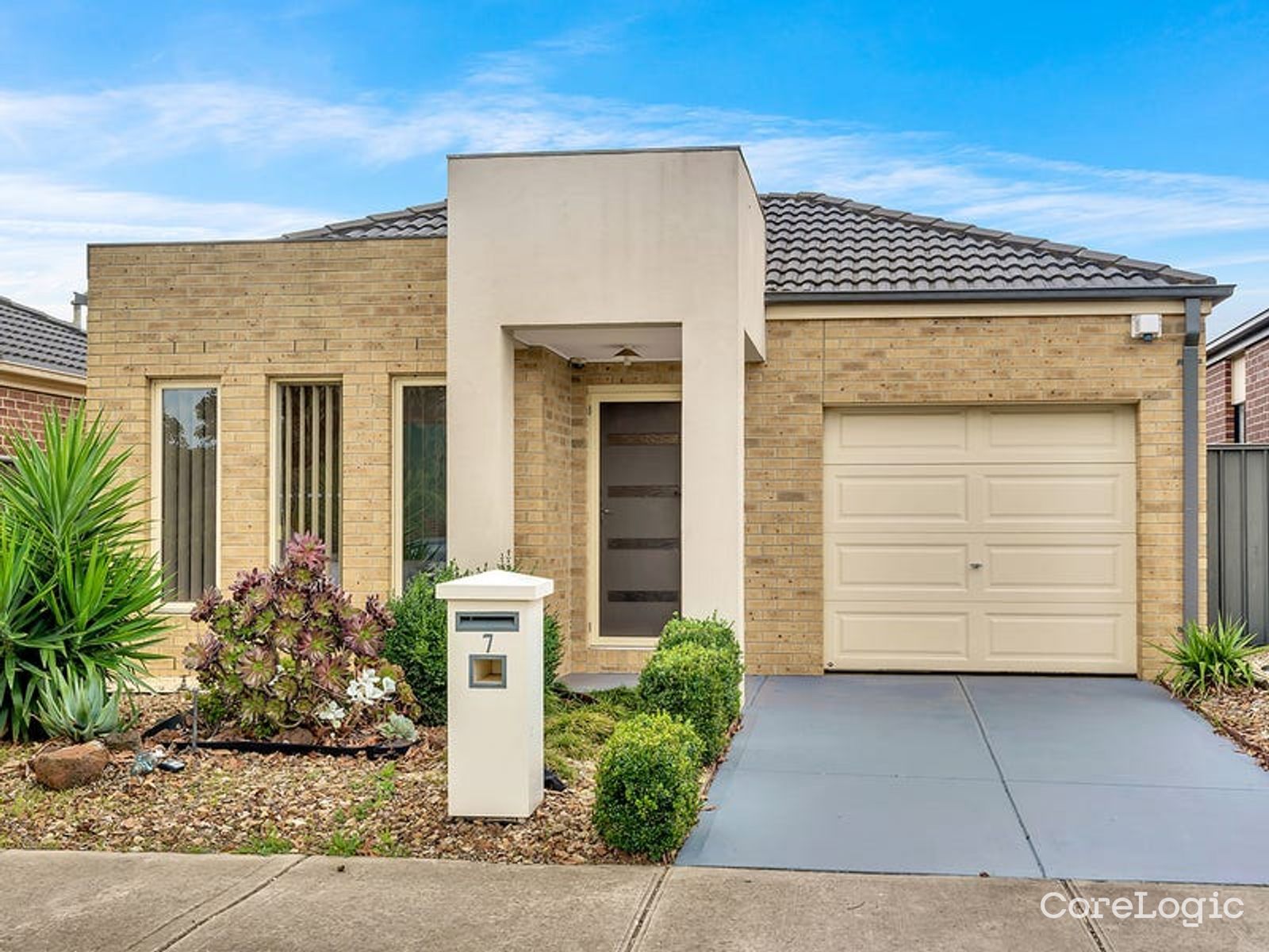 7 Millstream Pass, Craigieburn, VIC 3064