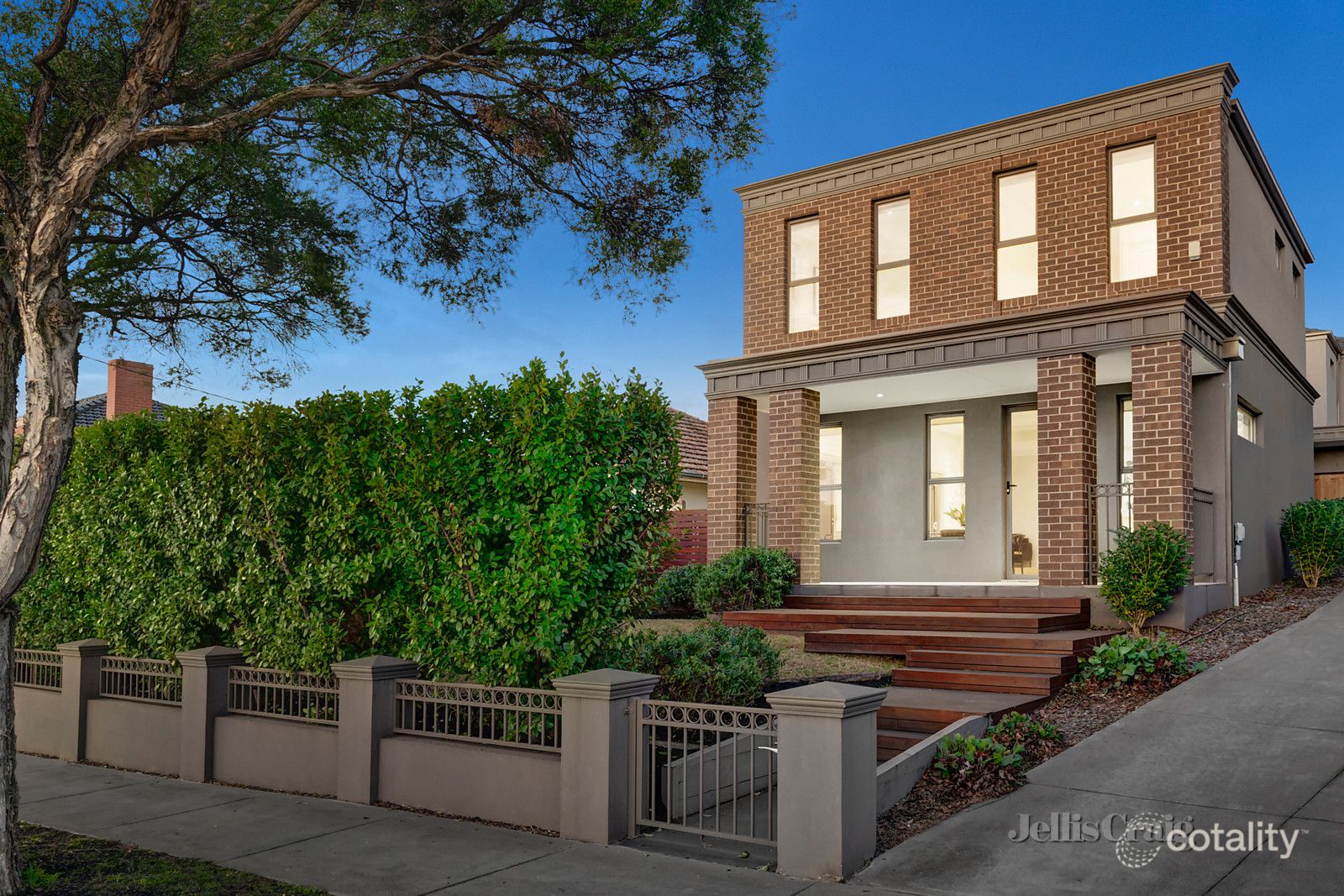 1/15 Somerset Rd, Glen Iris, VIC 3146