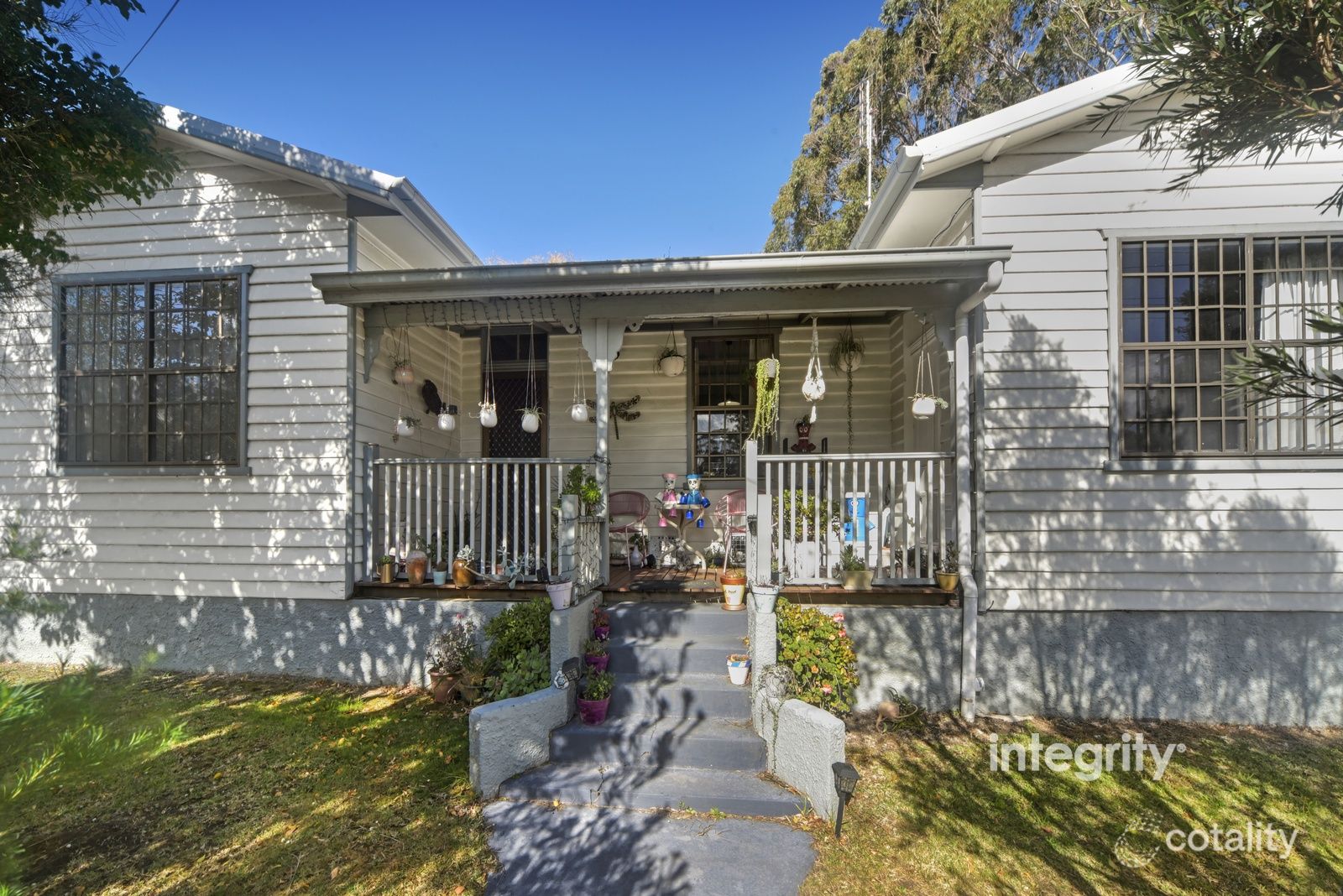 62 Albatross Rd, Nowra, NSW 2541