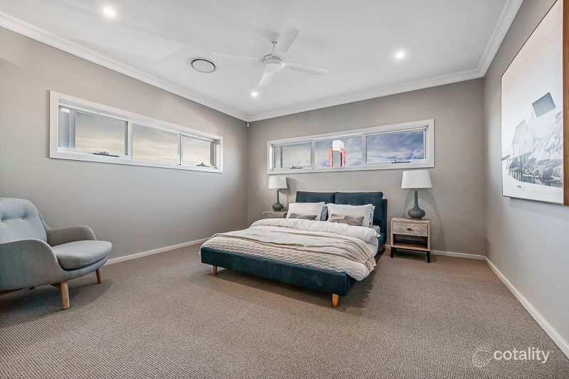 14 Breakwell Rd, Cameron Park, NSW 2285