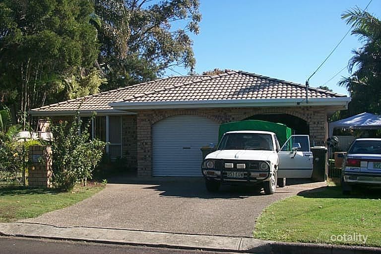 5 Rossinton St, Birkdale, QLD 4159