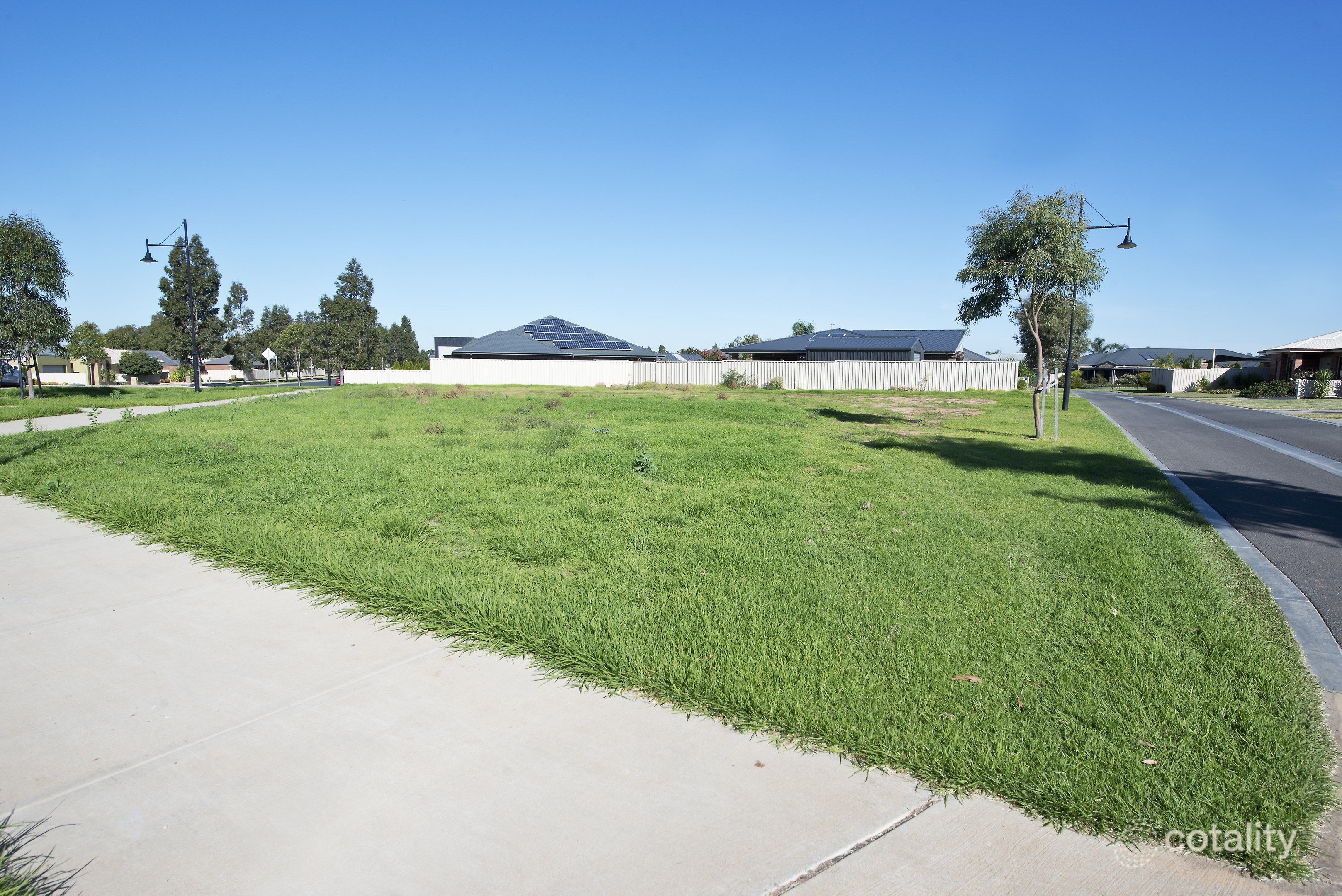 23 Boobialla Dr, Swan Hill, VIC 3585
