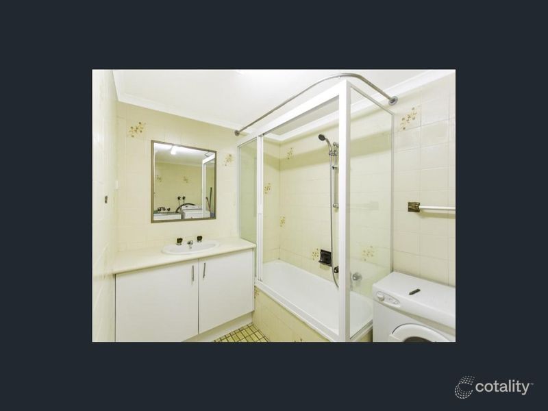 8/10 Rutledge St, Coolangatta, QLD 4225