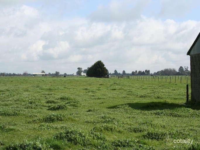 755 Mcdonalds Drain Rd, Pakenham South, VIC 3810